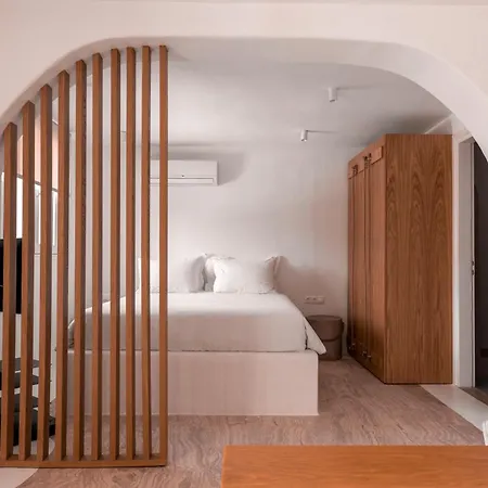 شقة فندقية وأجنحة سينسيز الفاخرة Elia (Mykonos)