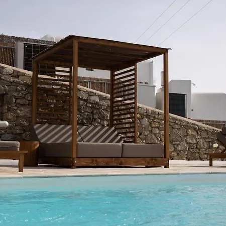 وأجنحة سينسيز الفاخرة 5* Elia (Mykonos)
