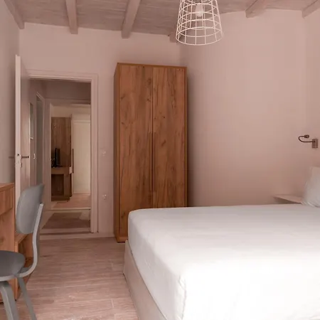 Apart-hotel Senses Luxury &